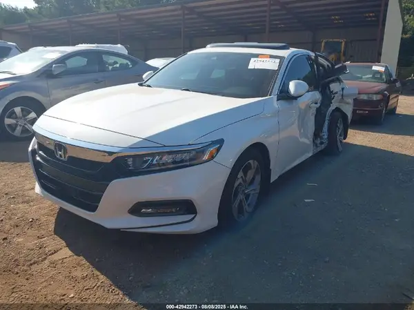 1HGCV2F66JA037962 2018 HONDA ACCORD - Image 2