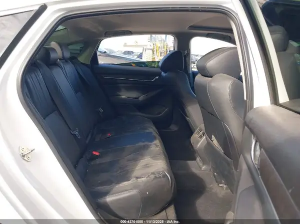 1HGCV2F66JA038061 2018 HONDA ACCORD - Image 8