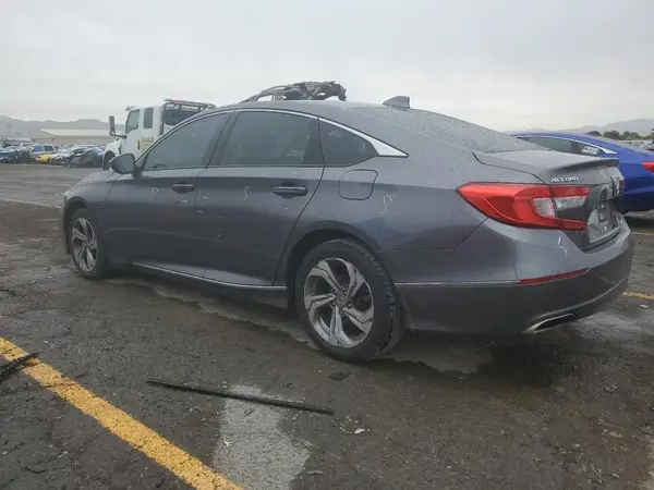1HGCV2F67JA013962 2018 HONDA ACCORD - Image 2