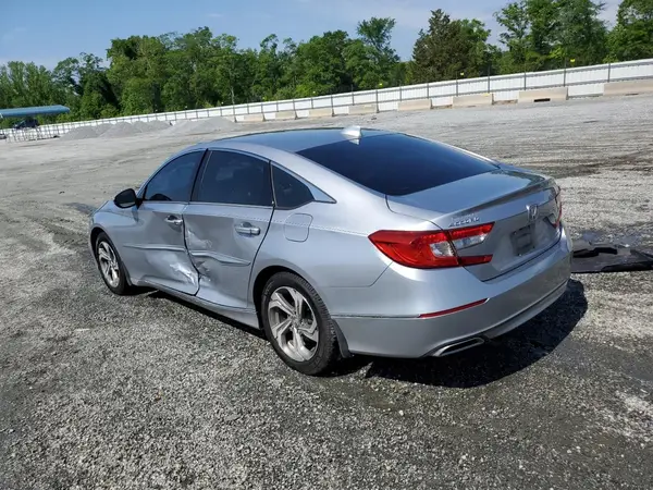 1HGCV2F67JA037307 2018 HONDA ACCORD - Image 2