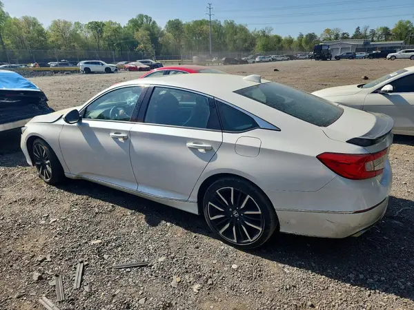 1HGCV2F67JA039378 2018 HONDA ACCORD - Image 2