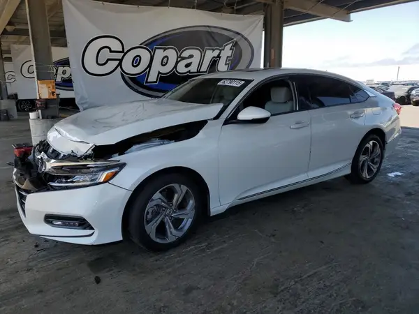 1HGCV2F68JA023044 2018 HONDA ACCORD - Image 1