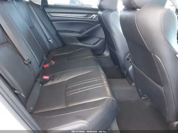 1HGCV2F68JA038076 2018 HONDA ACCORD - Image 8