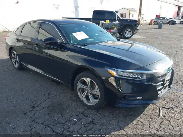 1HGCV2F69JA020881 2018 HONDA ACCORD - Image 1