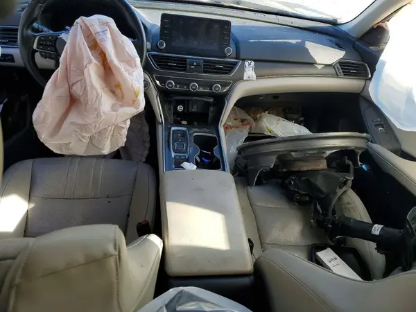 1HGCV2F69JA022968 2018 HONDA ACCORD - Image 8