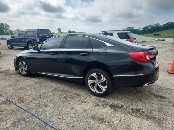 1HGCV2F69JA037700 2018 HONDA ACCORD - Image 2