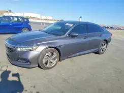 1HGCV2F6XJA013972 2018 HONDA ACCORD