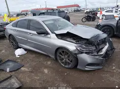 1HGCV2F90JA002831 2018 HONDA ACCORD