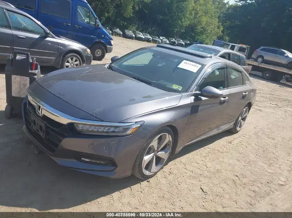 1HGCV2F90JA003493 2018 HONDA ACCORD - Image 2