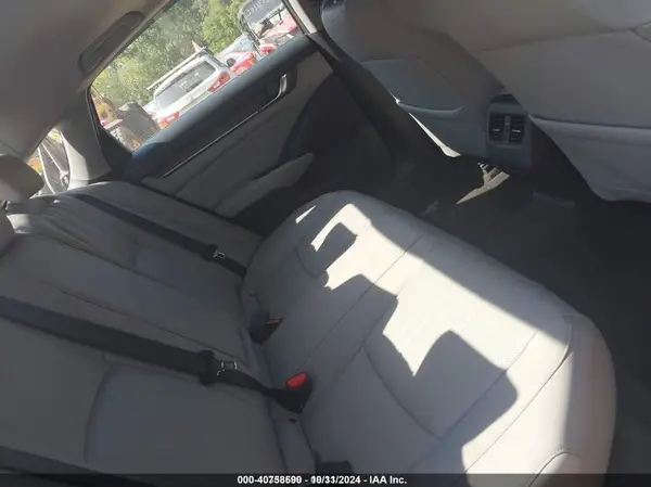 1HGCV2F90JA003493 2018 HONDA ACCORD - Image 8