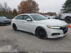 1HGCV2F90JA005082 2018 HONDA ACCORD