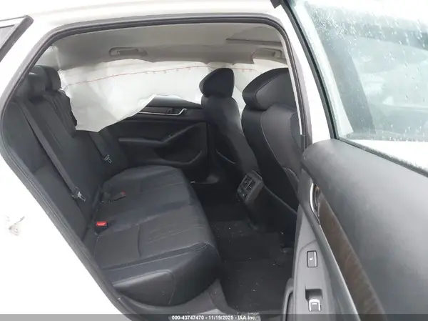 1HGCV2F90JA005082 2018 HONDA ACCORD - Image 8