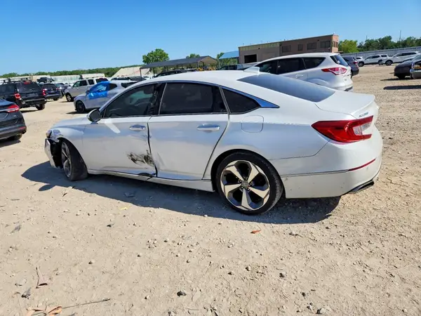 1HGCV2F90JA005745 2018 HONDA ACCORD - Image 2