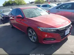 1HGCV2F90JA007642 2018 HONDA ACCORD