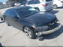 1HGCV2F90JA012999 2018 HONDA ACCORD