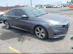 1HGCV2F90JA013862 2018 HONDA ACCORD