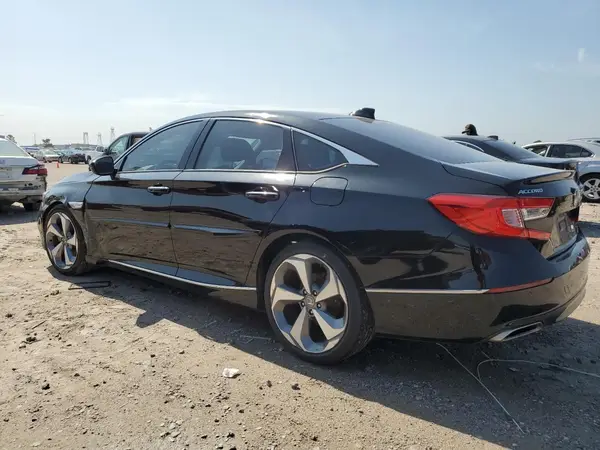 1HGCV2F90JA014316 2018 HONDA ACCORD - Image 2