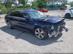 1HGCV2F90JA017460 2018 HONDA ACCORD