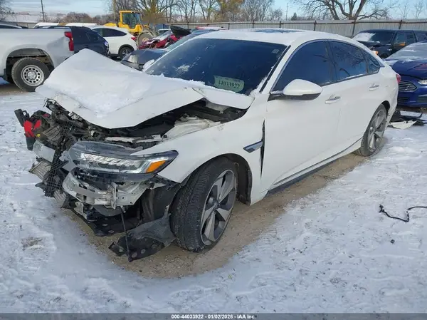 1HGCV2F90JA031228 2018 HONDA ACCORD - Image 2