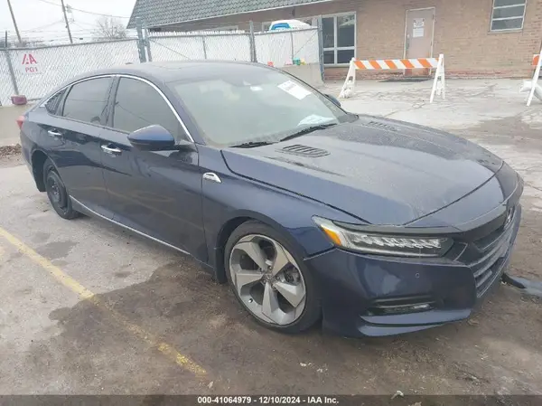 1HGCV2F90JA032170 2018 HONDA ACCORD - Image 1