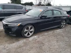 1HGCV2F90JA037157 2018 HONDA ACCORD
