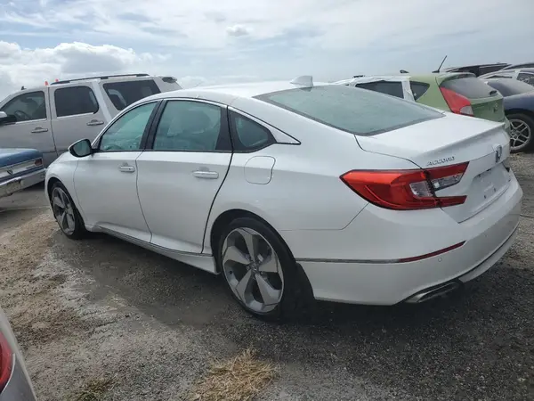 1HGCV2F90JA037322 2018 HONDA ACCORD - Image 2
