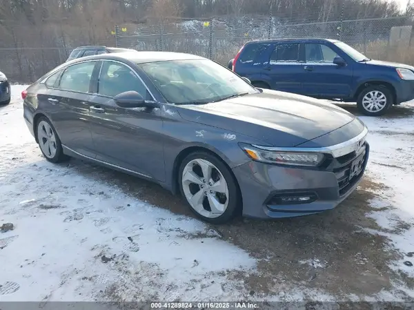 1HGCV2F90JA040673 2018 HONDA ACCORD - Image 1