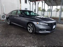 1HGCV2F90JA045517 2018 HONDA ACCORD