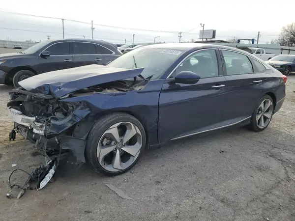 1HGCV2F90JA046893 2018 HONDA ACCORD - Image 1