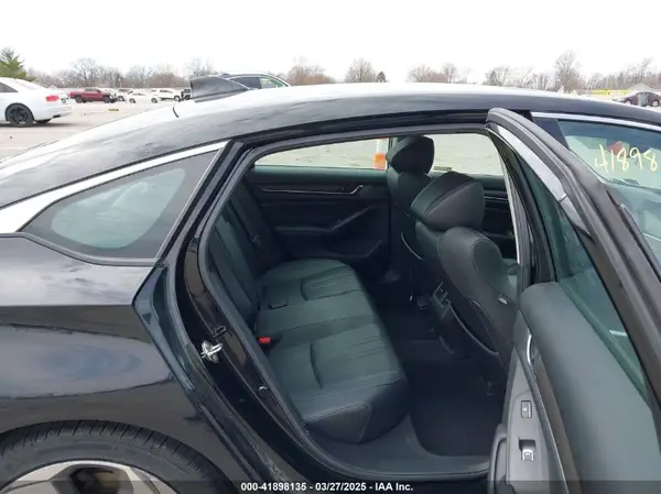 1HGCV2F90KA003723 2019 HONDA ACCORD - Image 8
