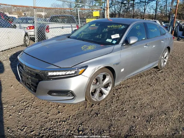 1HGCV2F90KA017895 2019 HONDA ACCORD - Image 2