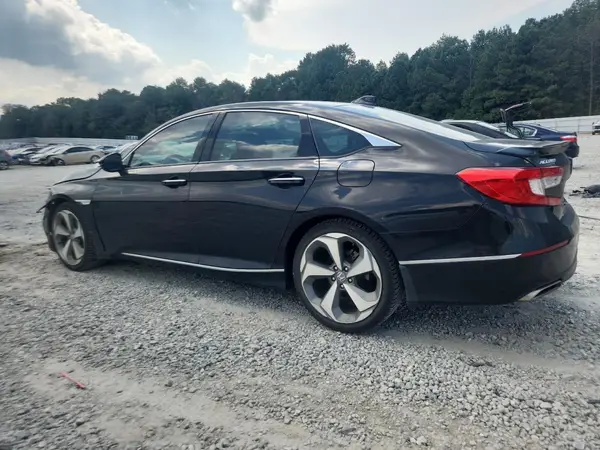 1HGCV2F90KA021512 2019 HONDA ACCORD - Image 2