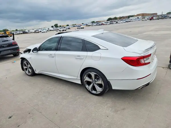 1HGCV2F90KA033479 2019 HONDA ACCORD - Image 2