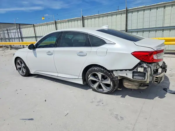 1HGCV2F90LA006851 2020 HONDA ACCORD - Image 2