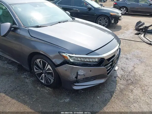 2018 HONDA ACCORD auction photo 6