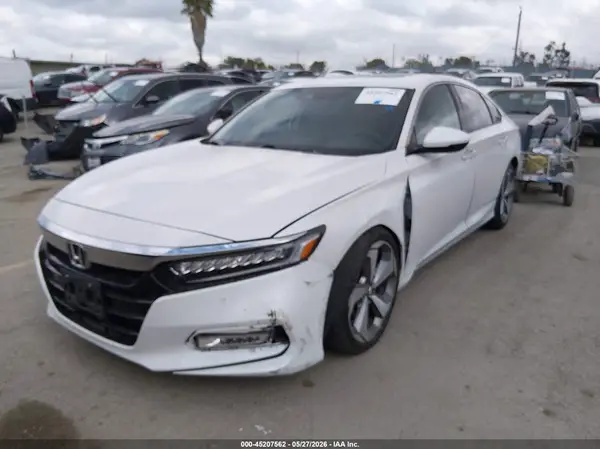 1HGCV2F91JA003860 2018 HONDA ACCORD - Image 2