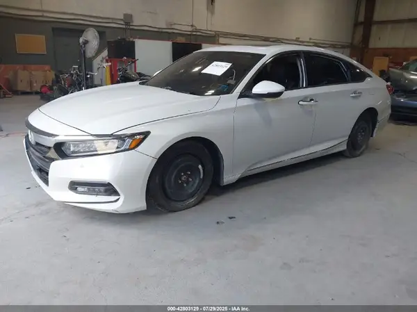 1HGCV2F91JA012395 2018 HONDA ACCORD - Image 2