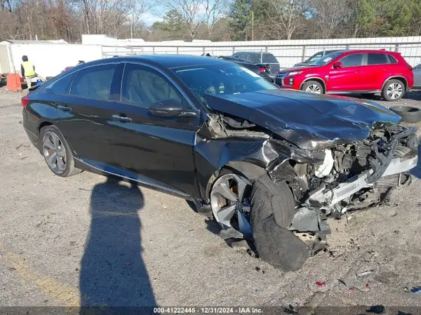 1HGCV2F91JA019721 2018 HONDA ACCORD - Image 1
