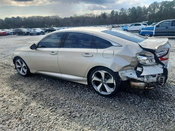 1HGCV2F91JA022800 2018 HONDA ACCORD - Image 2