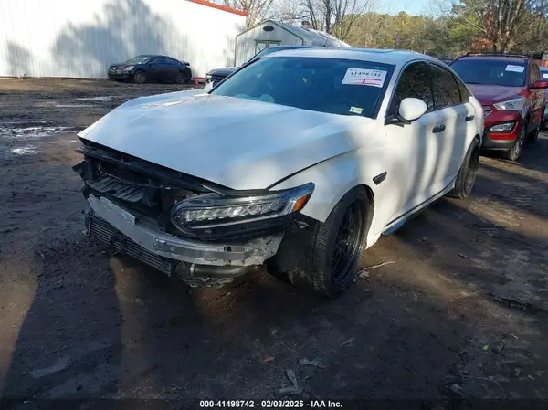 1HGCV2F91JA028192 2018 HONDA ACCORD - Image 2