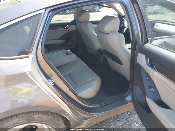 1HGCV2F91JA036860 2018 HONDA ACCORD - Image 8