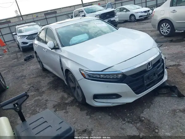 1HGCV2F91JA037362 2018 HONDA ACCORD - Image 1