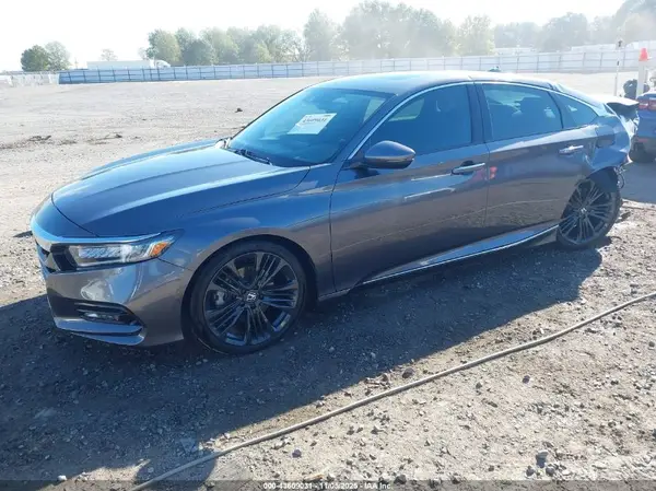 1HGCV2F91JA040665 2018 HONDA ACCORD - Image 2