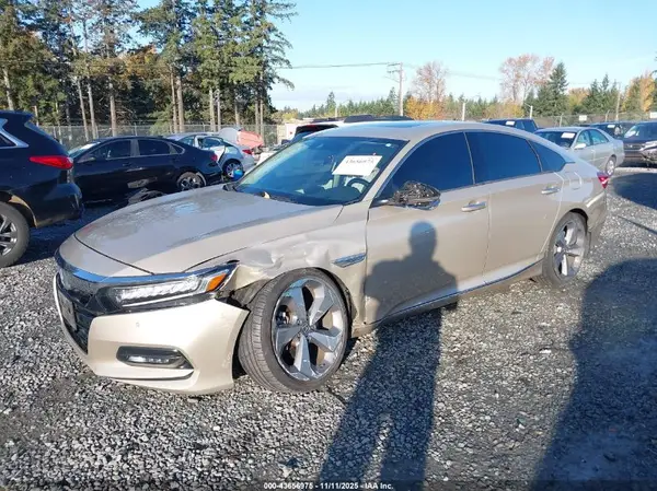 1HGCV2F91JA046823 2018 HONDA ACCORD - Image 2