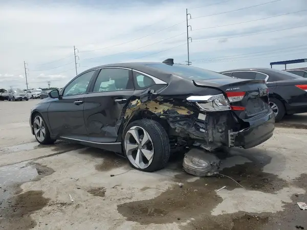 1HGCV2F91KA003438 2019 HONDA ACCORD - Image 2