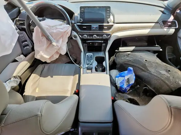 1HGCV2F91KA004198 2019 HONDA ACCORD - Image 8