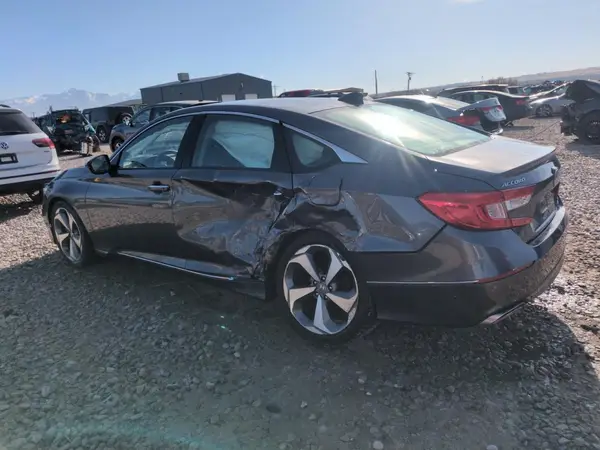 1HGCV2F91KA031644 2019 HONDA ACCORD - Image 2