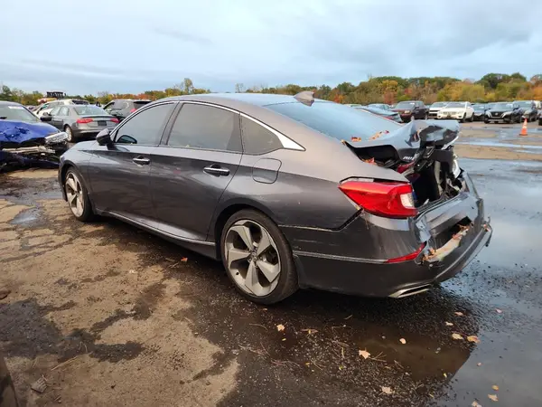 1HGCV2F91KA033152 2019 HONDA ACCORD - Image 2