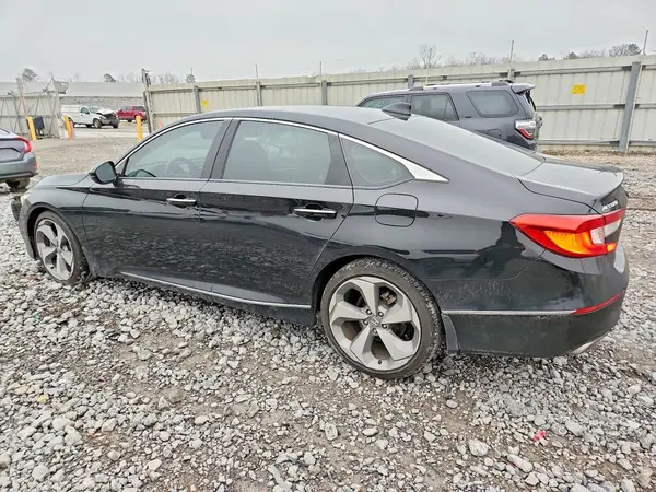 1HGCV2F91KA035922 2019 HONDA ACCORD - Image 2