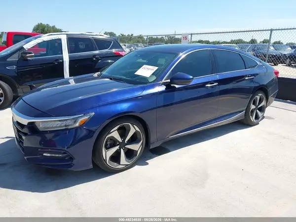 1HGCV2F91LA013646 2020 HONDA ACCORD - Image 2